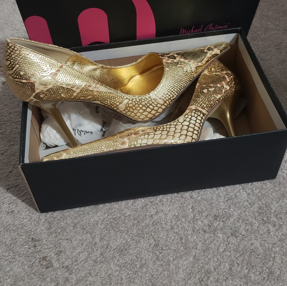 Michael Antonio Snakeskin Tan Size8